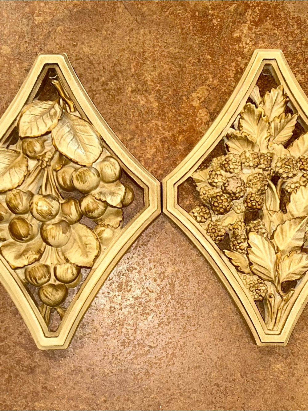 Vintage Universal Statuary Corp Fruit Berry Wall Plaques
